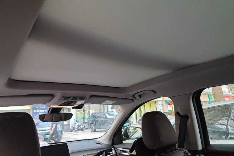 Used BMW X1 2020 sDrive25Li Leading Model
