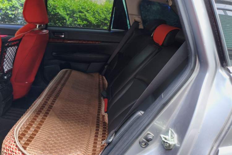 Used Subaru Outback 2010 2.5i Luxury Edition