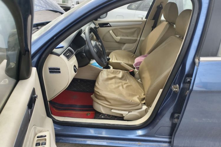 Used Volkswagen Bora 2012 1.6L Manual Fashion Edition