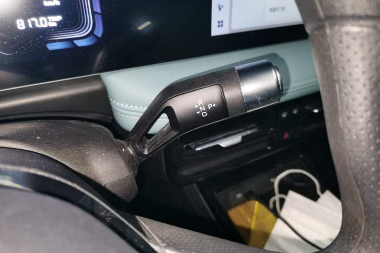 Used Geometry E Firefly 2024 401km Starlight
