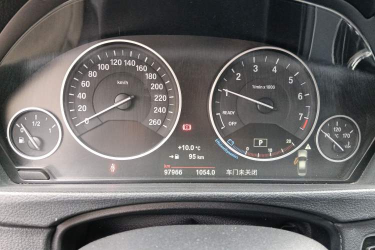 Used BMW 3 Series 2017 318i Fashion Model
