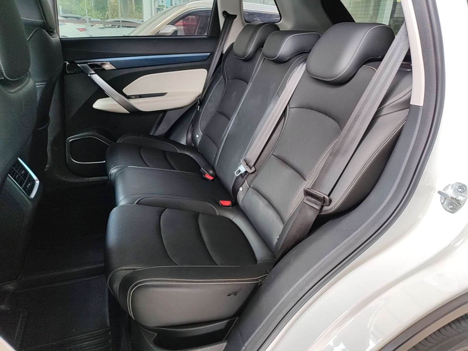 Geely Auto Emgrand X7 Sport 2022 Boyue X 1.8TD DCT Smart Model — снимка 20