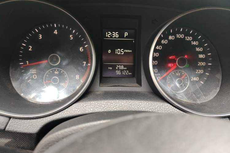 Used Volkswagen Golf 2012 1.6L Automatic Comfort Model
