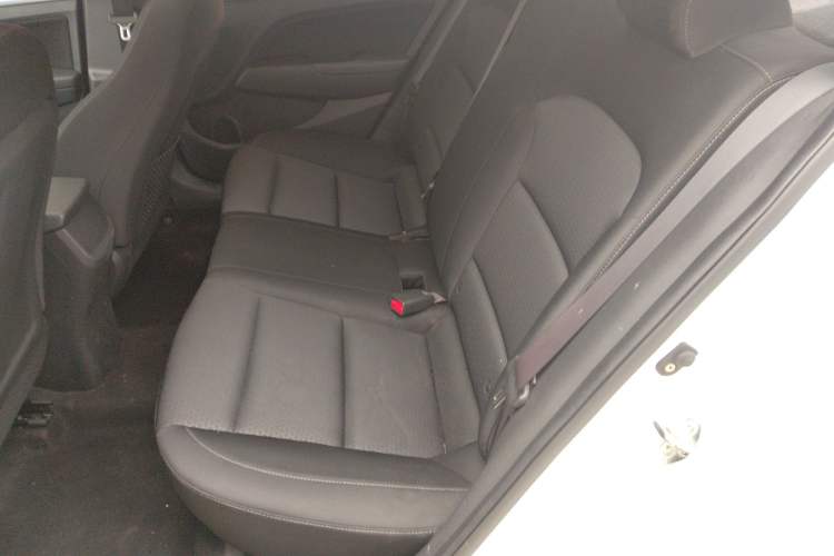 Used Hyundai Elantra (6th Generation / Lingdong) 2016 1.6L Automatic ZhiXuan – Elite Version
