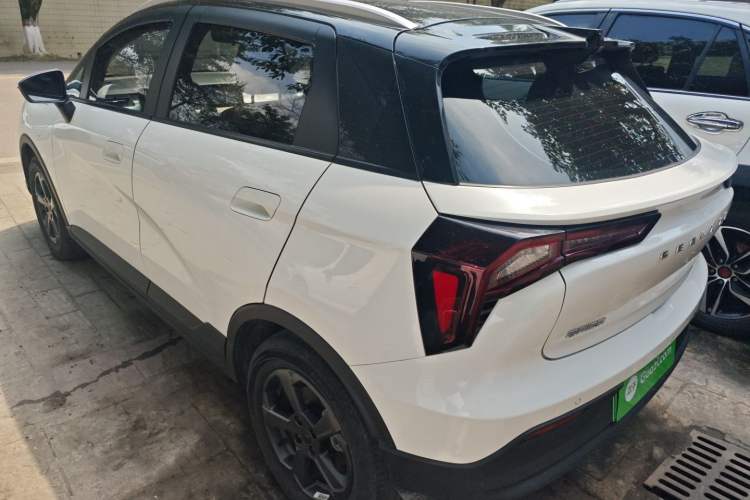 Used Geometry E Firefly 2022 401 km Linglong Tiger 4 Seats
