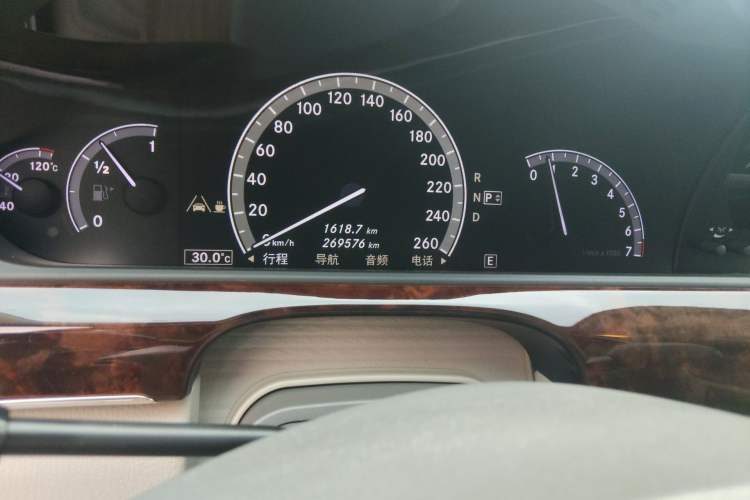 Used Mercedes-Benz S-Class 2010 S 300 L Luxury Model
