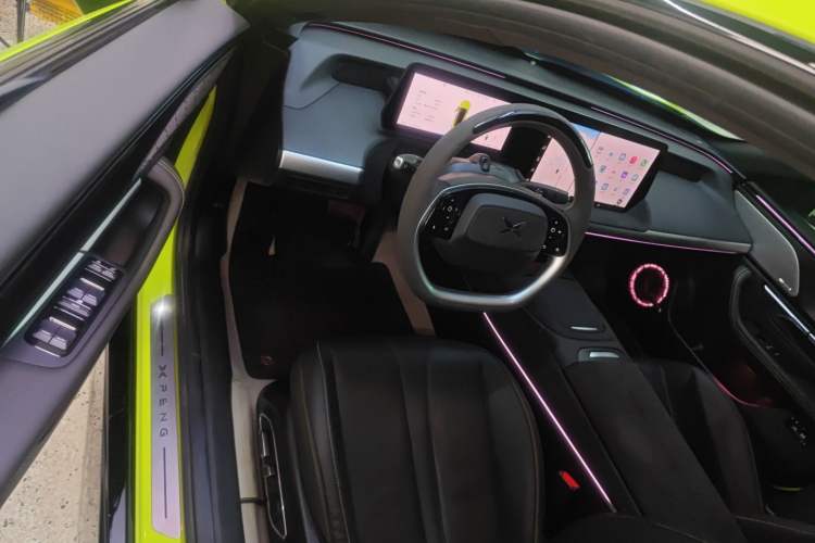 Used XPeng P7 2022 670E+ Pengyi Edition Driver Seat