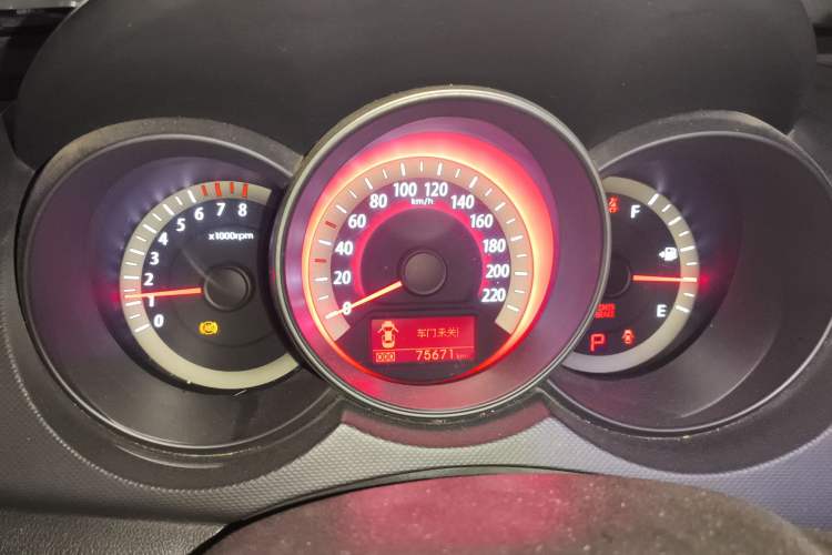 Used Kia Forte 2012 1.6L AT Premium Commemorative Edition Instrument Cluster