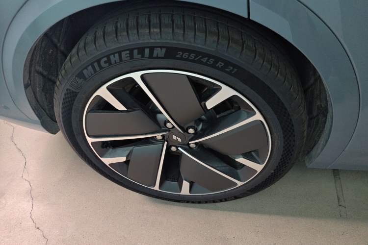 Used Li Auto L7 2025 Max Smart Refresh Edition