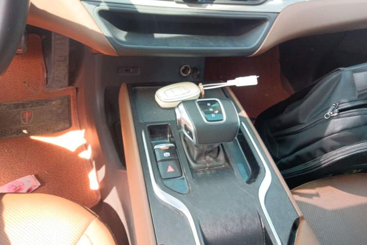 Used Hongqi E-QM5 2024 610 km PLUS Gear Lever