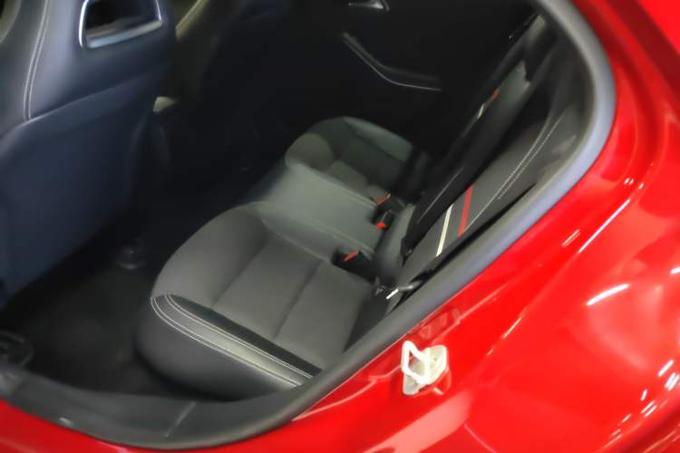 Used Mercedes-Benz A-Class 2013 A 180 Fashion Model Left Rear Seat