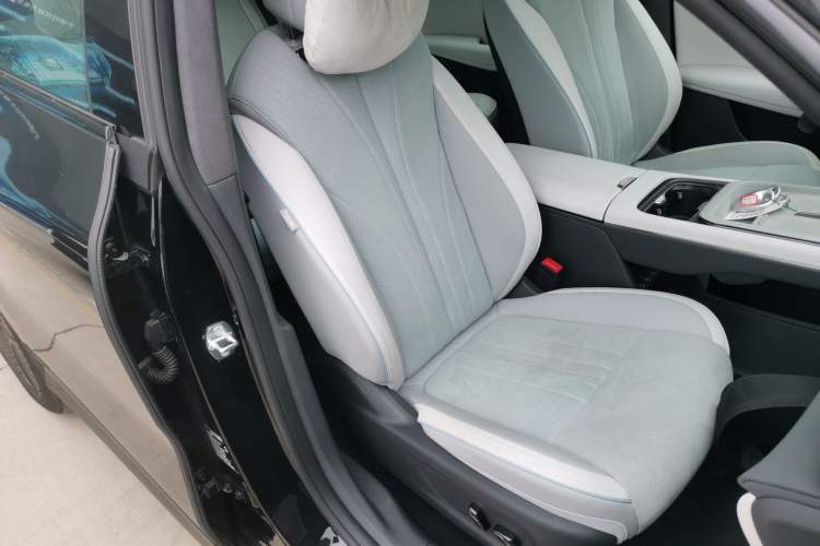 Used VOYAH COURAGE 2024 Long-Range Supercharge Edition
