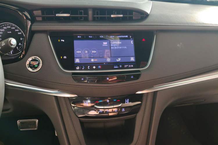 Used Cadillac XT5 2020 28T Tech Edition
