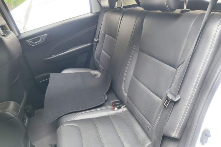 Used Geely Auto Vision X3 2017 1.5L Manual Luxury Model

