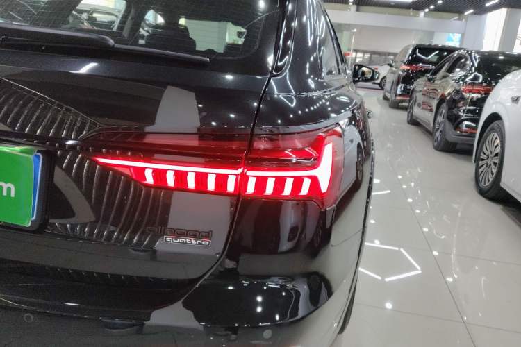 Used Audi A6 (Import) 2021 allroad quattro Explorer 55 TFSI Prestige Off-Road Model