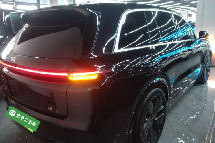 Used Li Auto L8 2024 Pro Model
