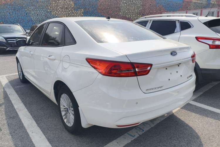 Used Ford Escort 2015 1.5L Automatic Comfort Edition