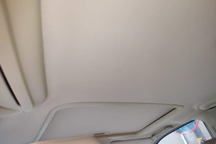 Used Buick GL8 2014 2.4L Executive Edition
