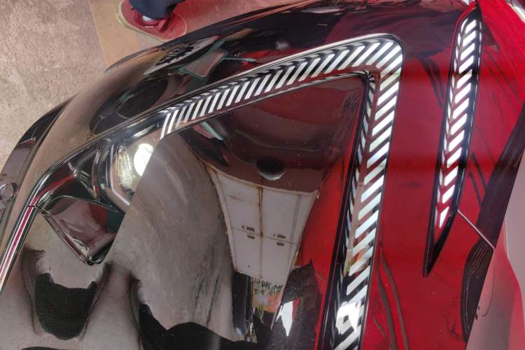 Used Avatr 11 2025 Year Updated Max Extended-Range Version Right Front Headlight