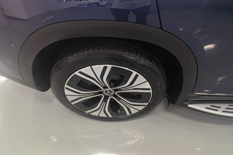 Used Mercedes-Benz EQE SUV 2023 350 4MATIC Luxury Edition Right Rear Wheel Hub