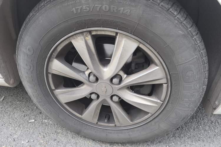 Used Chevrolet Sail 2016 Sail 3 1.3L Manual Comfort Sunroof Edition Right Front Wheel Hub