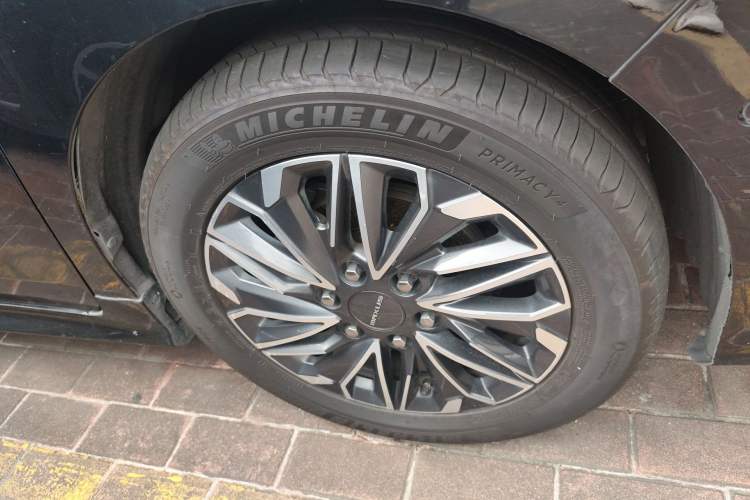 Used SAIC MAXUS G20 2020 2.0T Gasoline Automatic ZhiZun Edition
