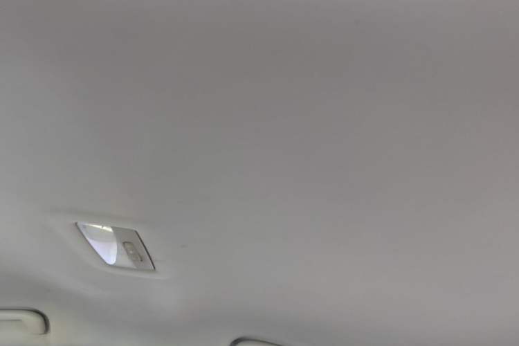 Used Chevrolet Cruze 2015 Hatchback 1.6L Manual Comfort Edition