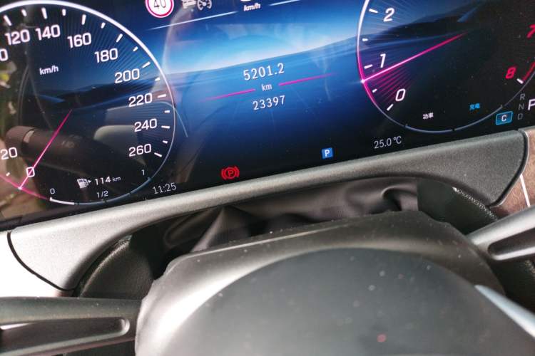 Used Mercedes-Benz E-Class 2024 Refresh E 300 L Stylish Edition
