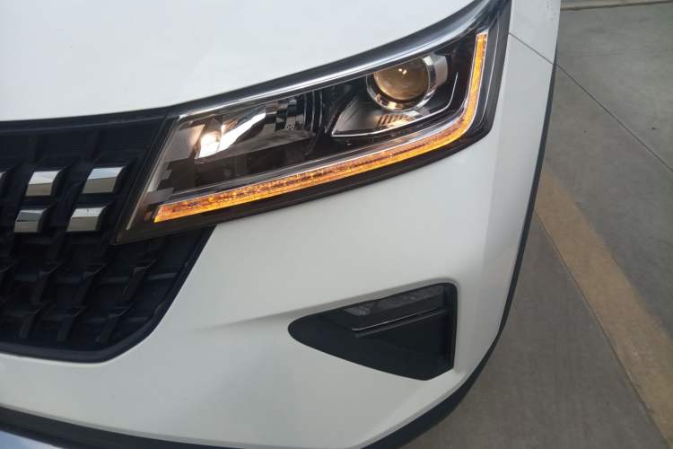 Used Wuling Alvez 2022 1.5L Manual Comfort Version