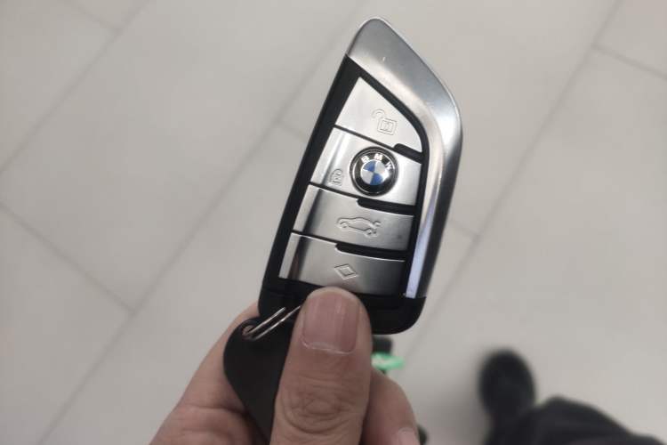 Used BMW 5 Series 2021 525Li Luxury Package Interior 1