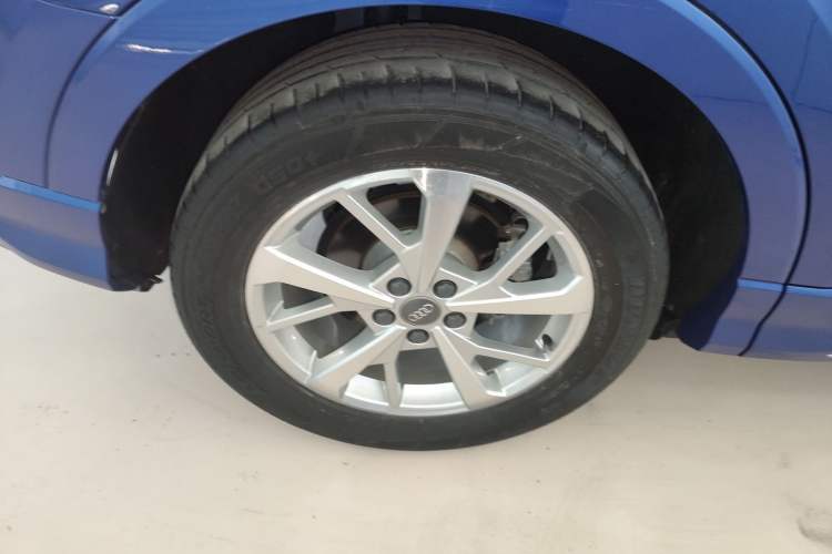 Used Audi Q3 2019 35 TFSI Advanced Dynamic Edition
