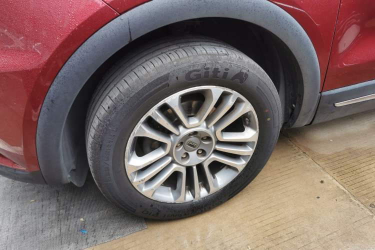 Used Qoros 5 2016 1.6T Automatic Luxury Model
