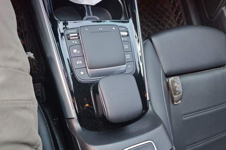 Used Mercedes-Benz GLA 2020 GLA 200 Gear Lever