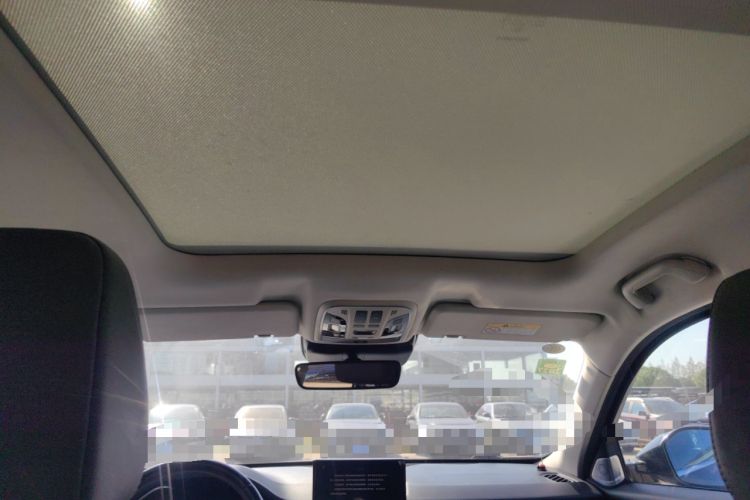 Used Wey VV6 2018 2.0T Two-Wheel-Drive Ultra-Luxury Version China V Standard
