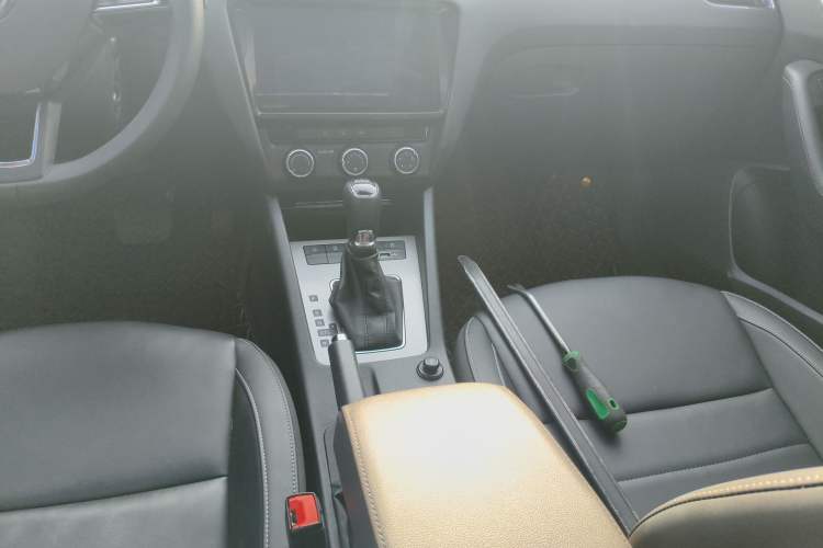 Used Skoda Octavia 2019 TSI280 DSG SmartDrive Luxury Edition China VI