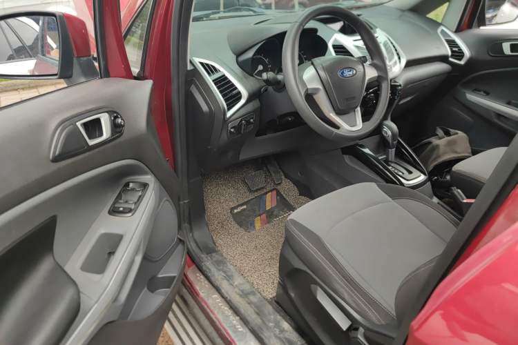 Used Ford EcoSport 2013 1.5L Automatic Fashion Model