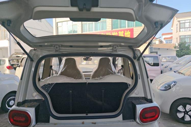 Used Wuling Hongguang MINIEV 2024 3rd Generation 215km Youth Edition
