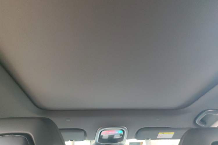 Used Deepal S07 2023 200Max Range-Extended Version
