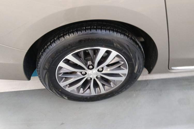 Used Buick GL8 2023 ES Lu Zun Comfort Model