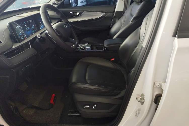 Used Chery Tiggo 8 PLUS 2021 290TGDI DCT Haoting Edition