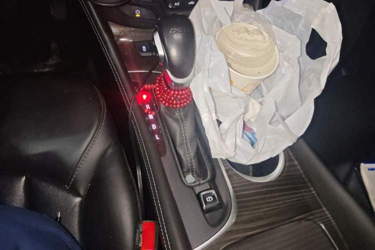 Used Buick Envision 2018 20T Two-Wheel-Drive Elite Model
