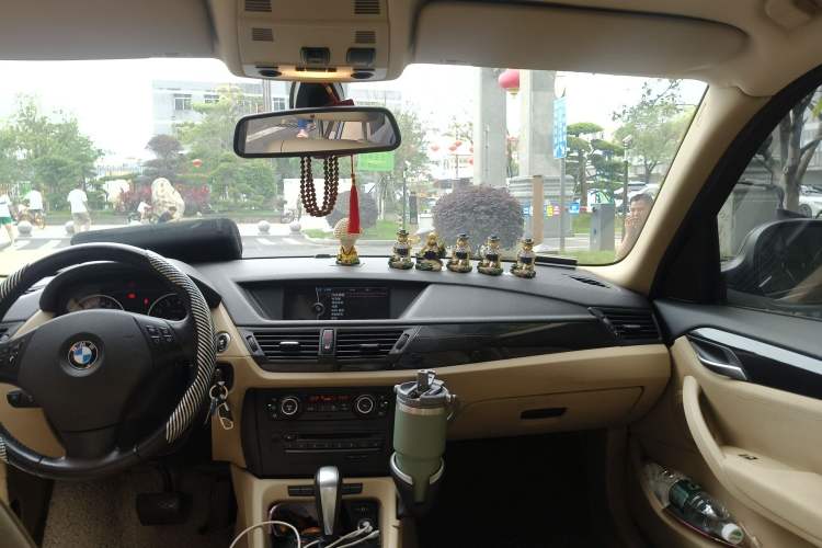 Used BMW X1 2010 xDrive25i
