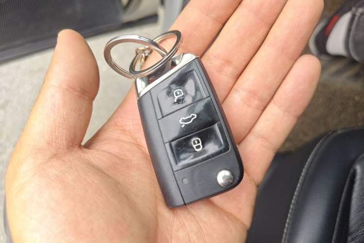 Used Volkswagen Tiguan L 2017 330TSI Automatic Two-Wheel Drive Luxury Edition