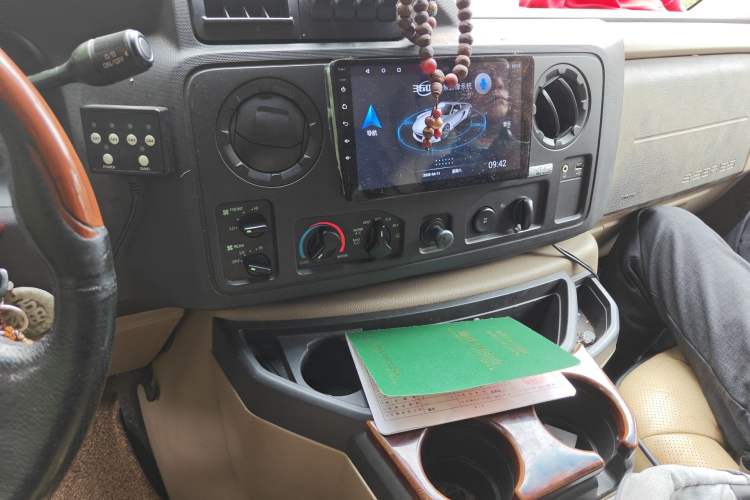 Used Ford E350 