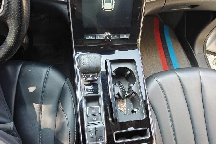 Used Roewe RX5 MAX 2019 300TGI Automatic Intelligent Driving Health Cabin Edition