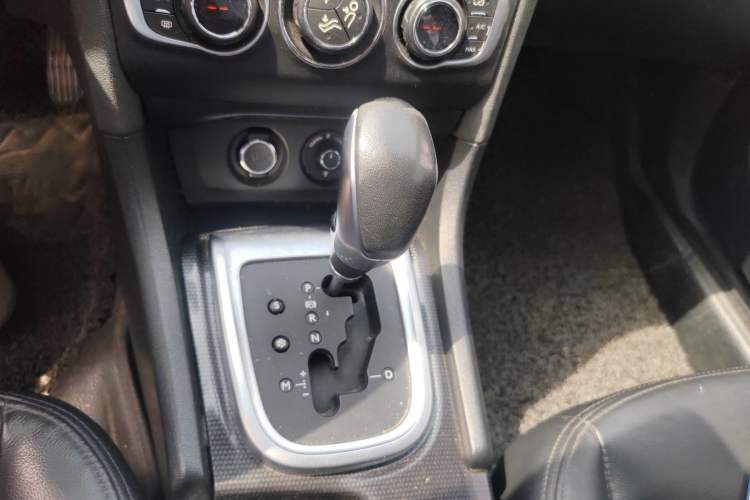 Used Citroen C4L 2014 1.8L Intelligent Drive Automatic Dynamic Model Gear Lever