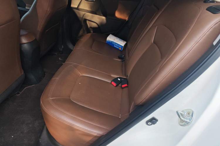 Used Kia Sportage R 2014 2.0L Automatic Two-Wheel Drive DLX
