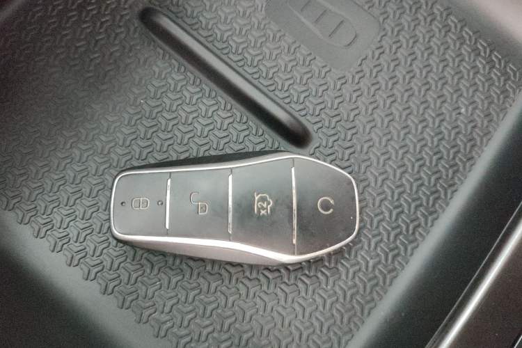 Used BYD Song Pro New Energy 2025 Second-Generation DM-i 75KM Leading Edition