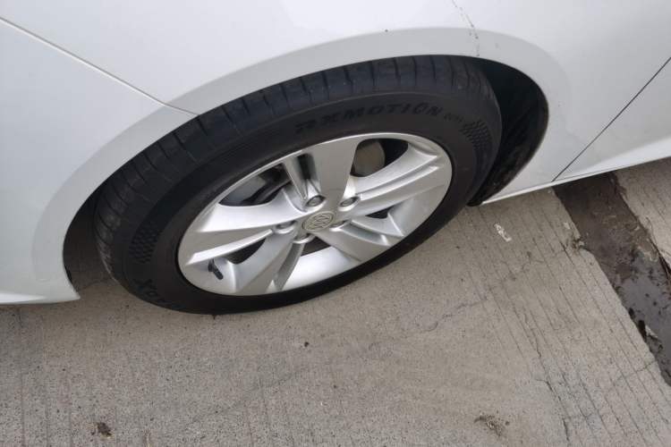 Used Buick Regal 2019 Revised 20T Luxury Version China VI Standard Left Front Wheel Hub