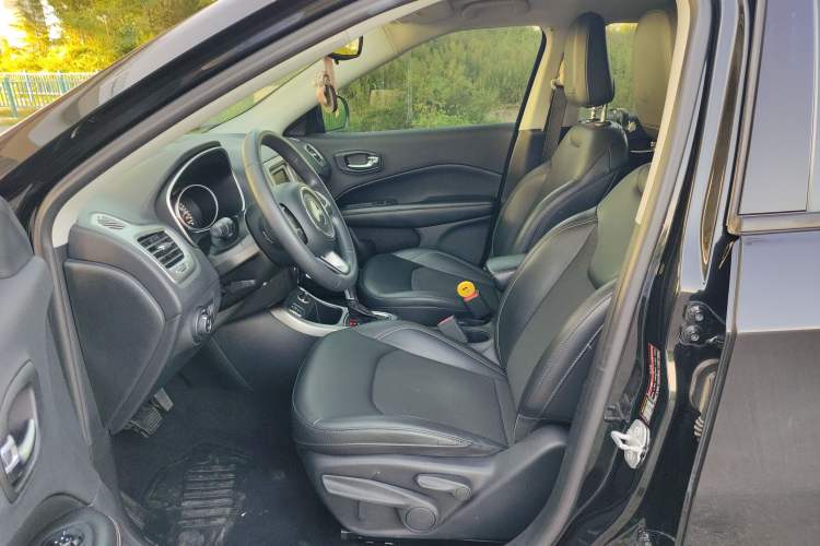 Used Jeep Compass 2017 200T Automatic Comfort Edition